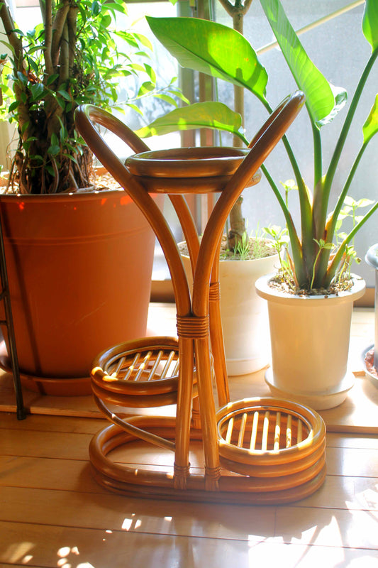 籐製フラワースタンド