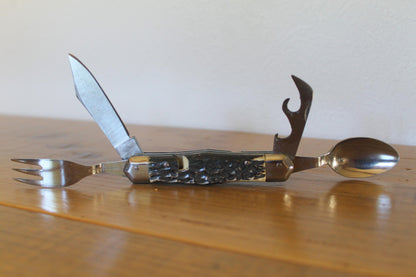 ホーボーナイフ（Hobo Knife）　折りたたみ式カトラリーマルチツール