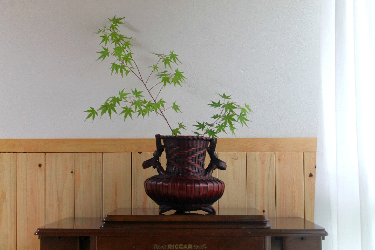 竹編み 花入れ　筒付き