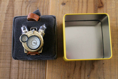 テスラウォッチ(Tesla Watch)　ThinkGeek　スチームパンク腕時計　付属品完備