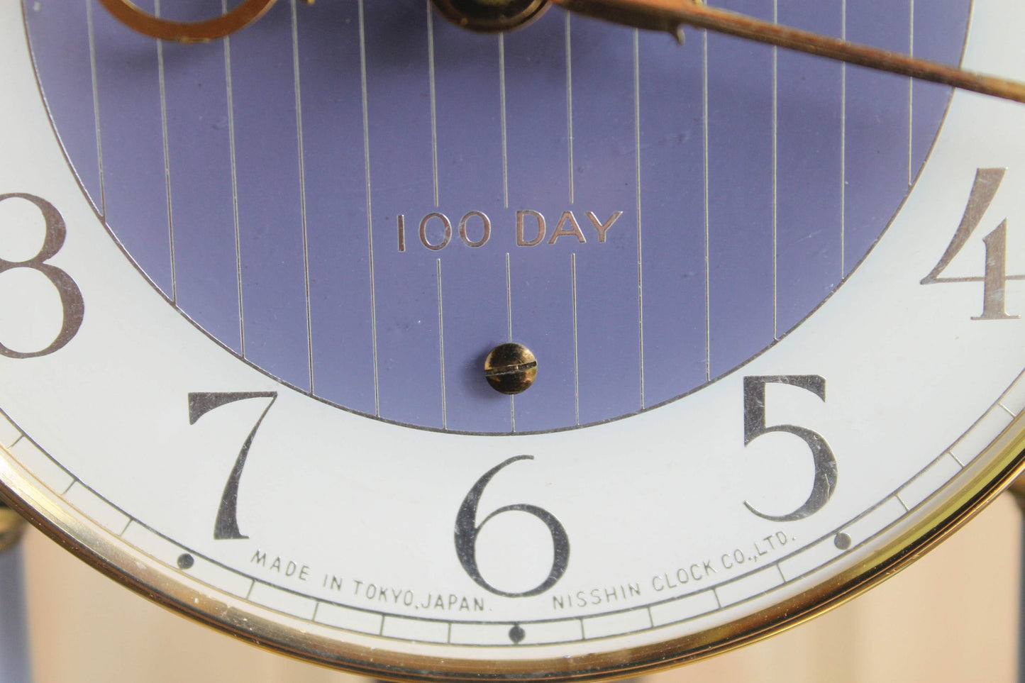 日新時計工業　New Master 100 Day Clock　回転振り子時計