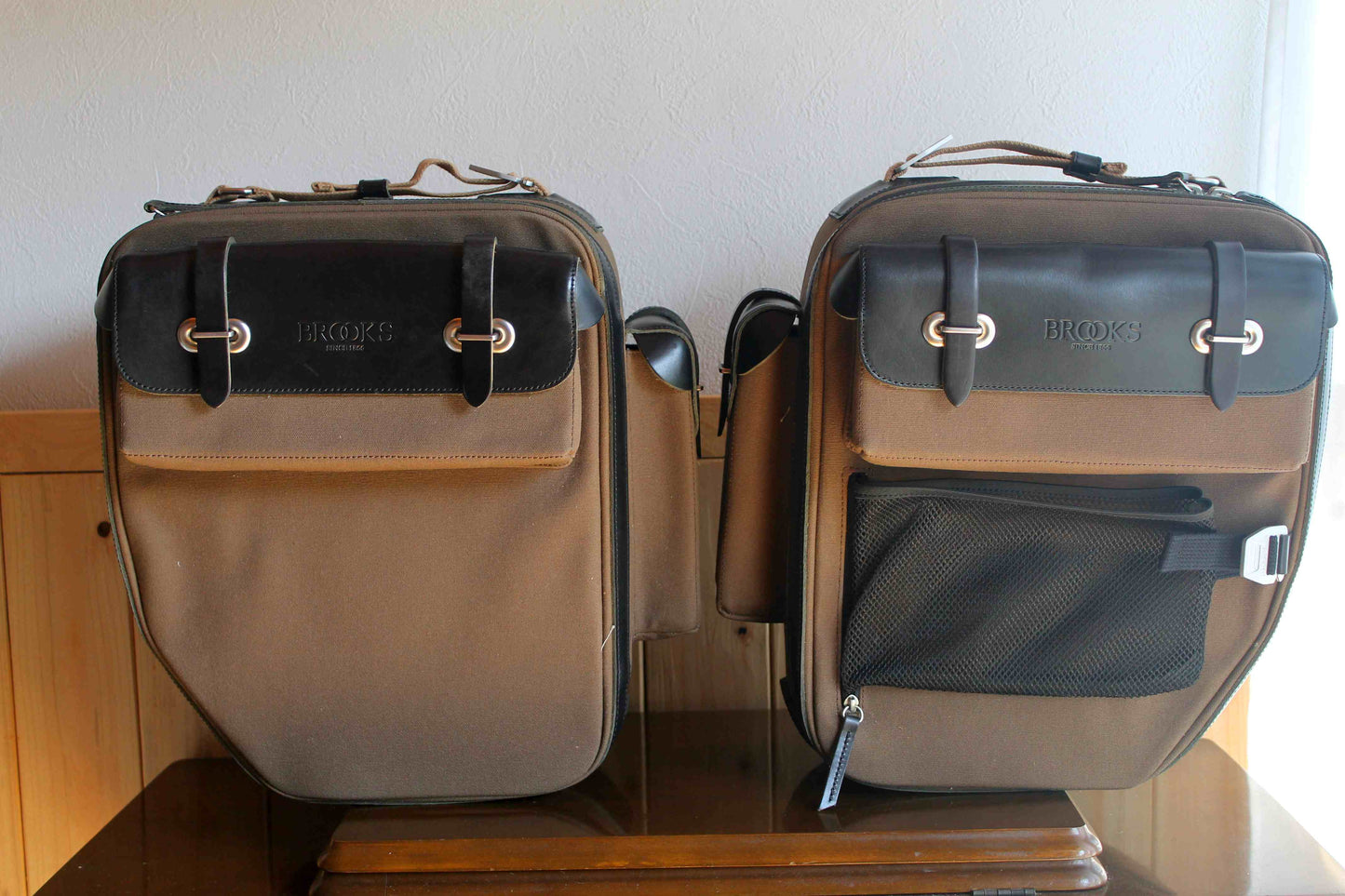 BROOKS  DEVON REAR PANNIERS　左右セット　送料無料